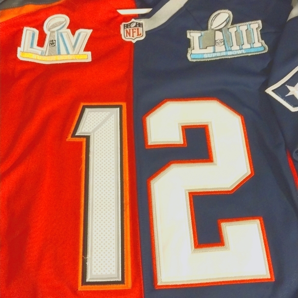 Tim Brady Jersey - Picture 3 of 8